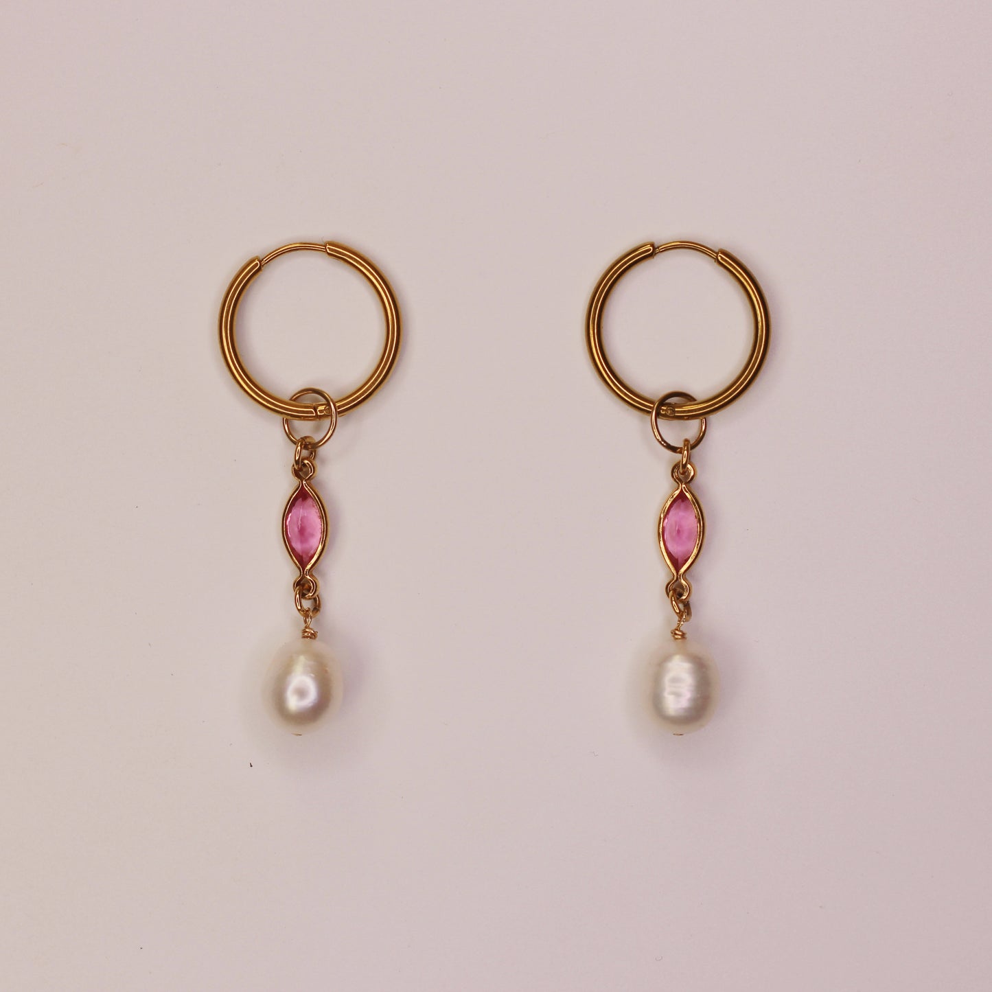 Boucles d'oreilles upcyclées roses